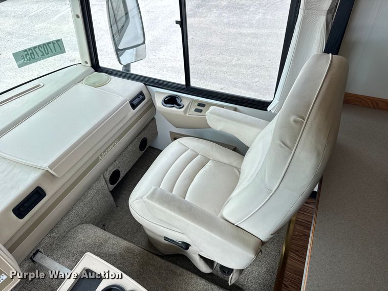 image for item YA1181 2005 Winnebago mobile command center