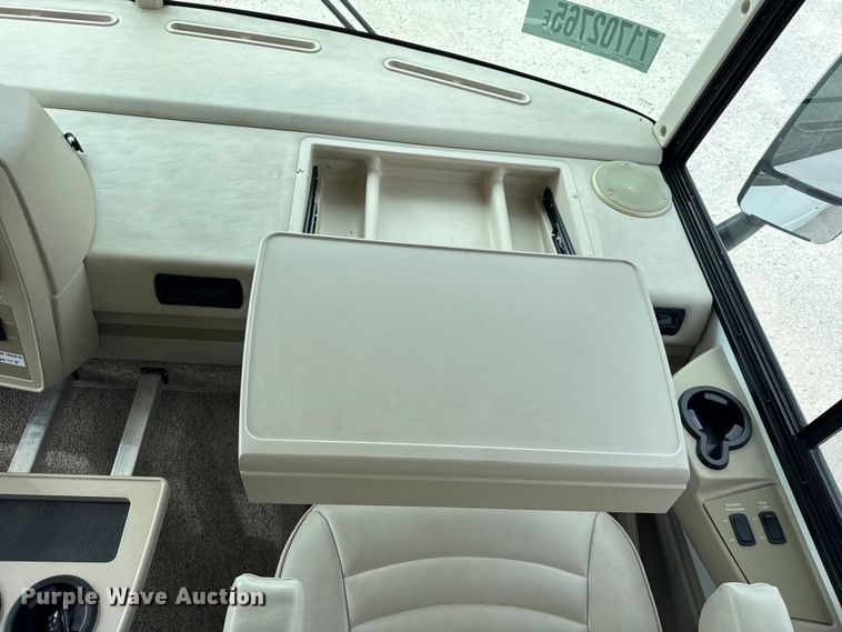 image for item YA1181 2005 Winnebago mobile command center