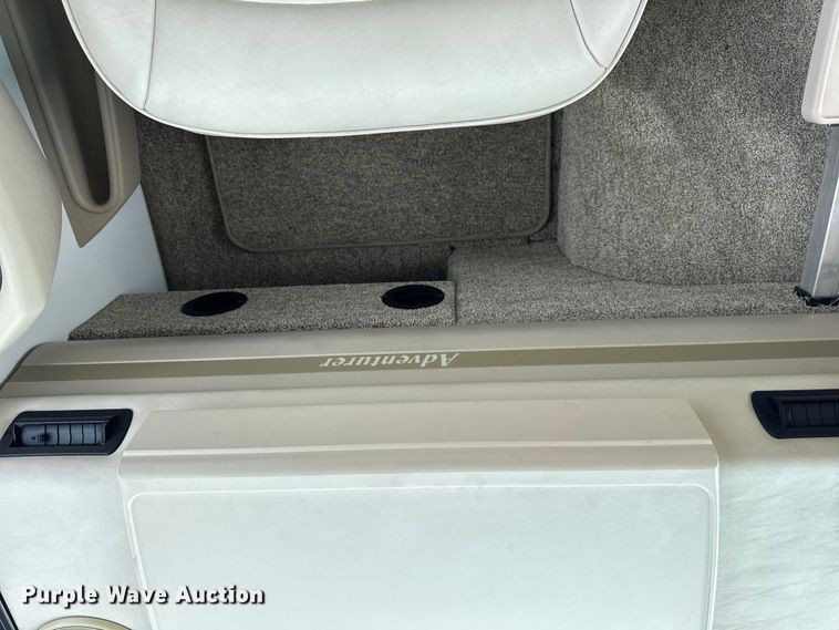 image for item YA1181 2005 Winnebago mobile command center