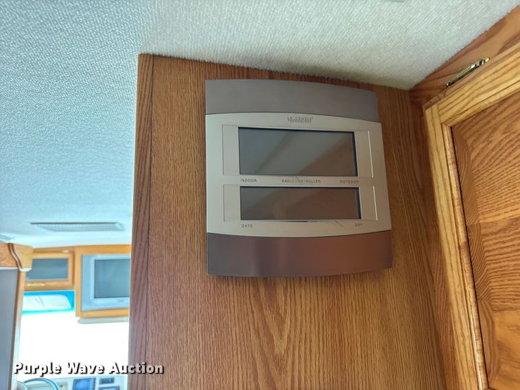 image for item YA1181 2005 Winnebago mobile command center