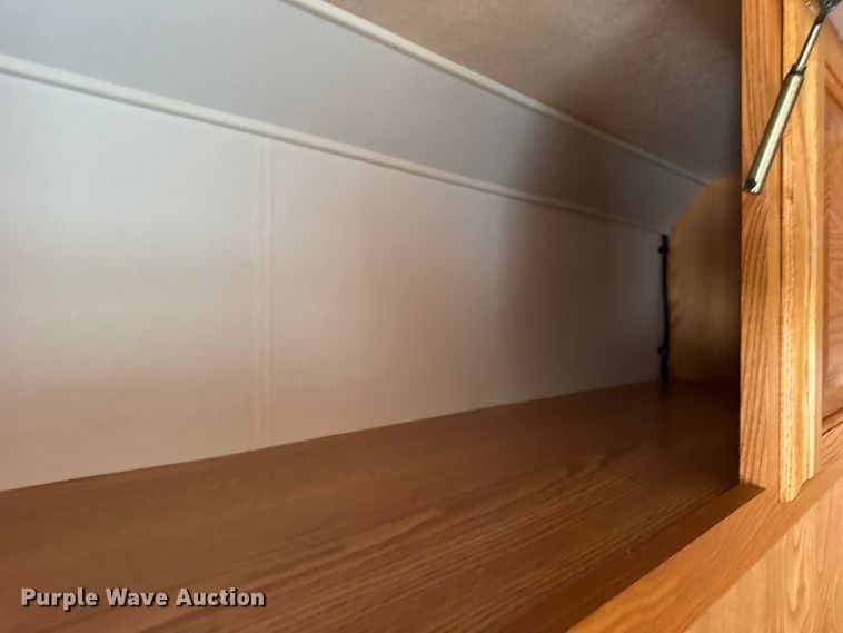 image for item YA1181 2005 Winnebago mobile command center