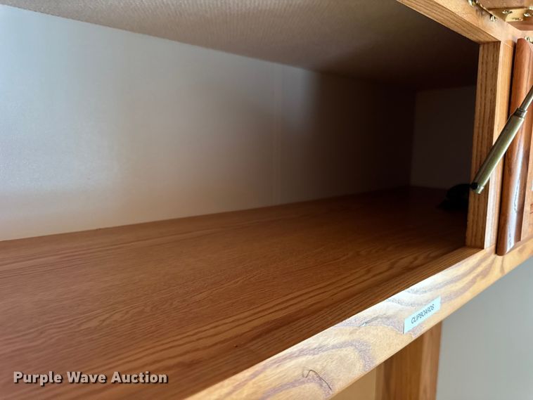 image for item YA1181 2005 Winnebago mobile command center