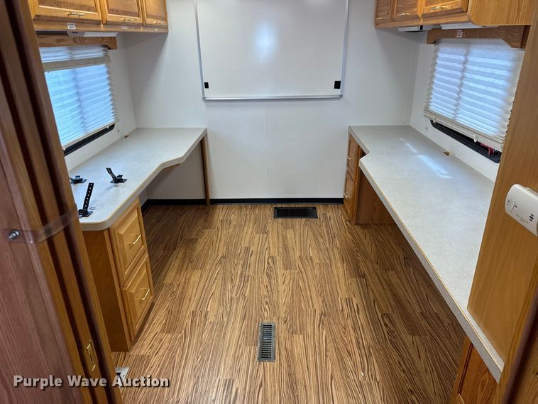 image for item YA1181 2005 Winnebago mobile command center