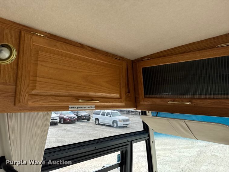 image for item YA1181 2005 Winnebago mobile command center