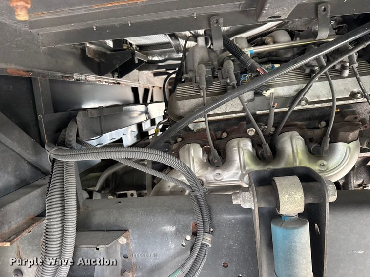 image for item YA1181 2005 Winnebago mobile command center