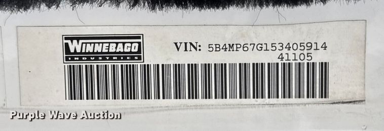 image for item YA1181 2005 Winnebago mobile command center