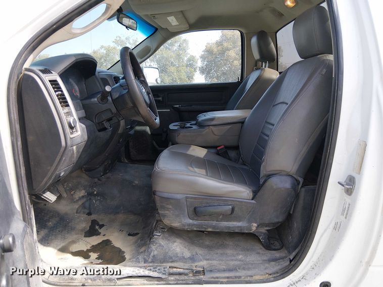 image for item YA1200 2014 RAM 2500 pickup truck