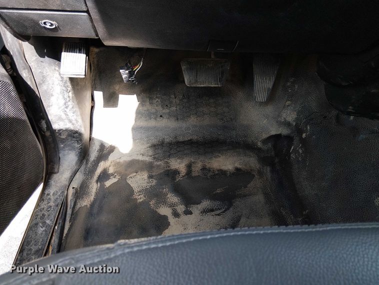 image for item YA1200 2014 RAM 2500 pickup truck