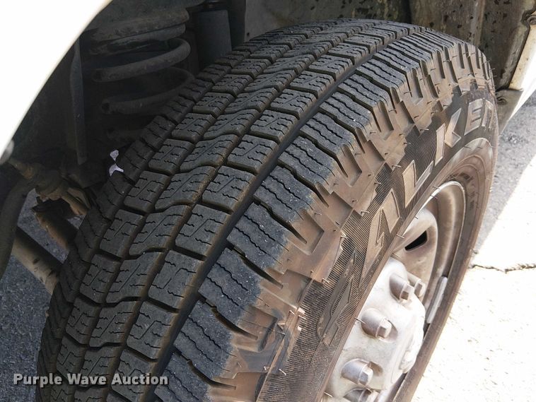 image for item YA1200 2014 RAM 2500 pickup truck