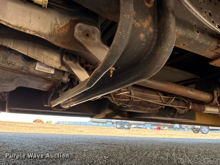 image for item YA1249 2016 Ford E450 Super Duty shuttle bus