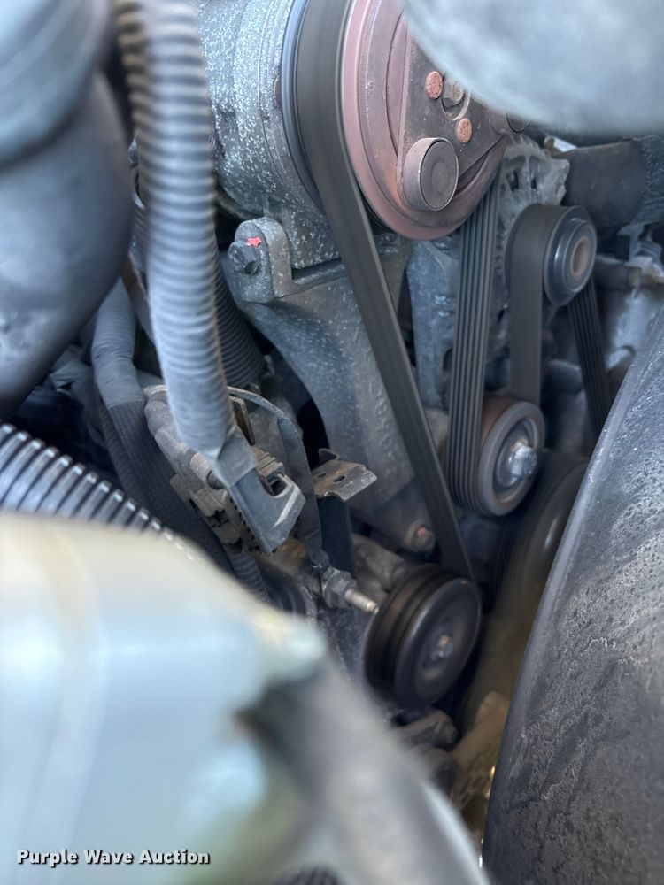 image for item YA1249 2016 Ford E450 Super Duty shuttle bus