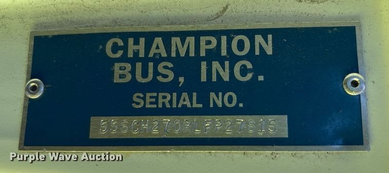 image for item YA1249 2016 Ford E450 Super Duty shuttle bus