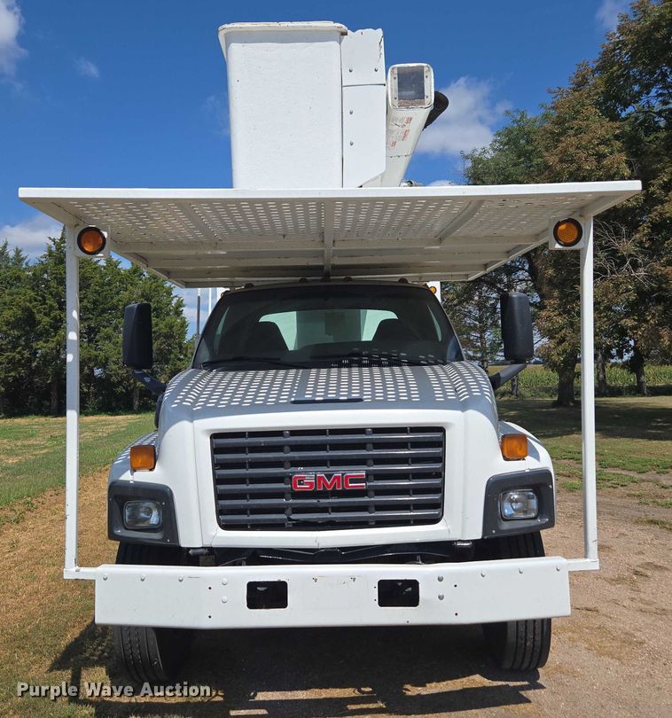 CAMIóN CON CANASTILLA 2006 GMC TEREX
