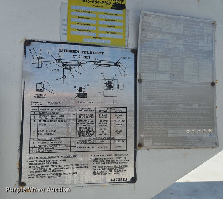 image for item DE2194 2006 GMC C7500 forestry bucket truck