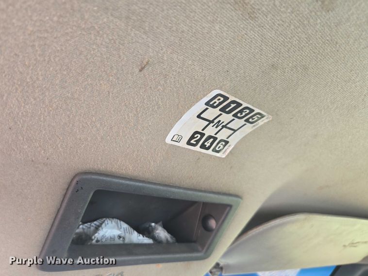 image for item DE2194 2006 GMC C7500 forestry bucket truck