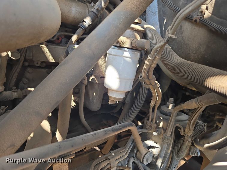 image for item DE2194 2006 GMC C7500 forestry bucket truck