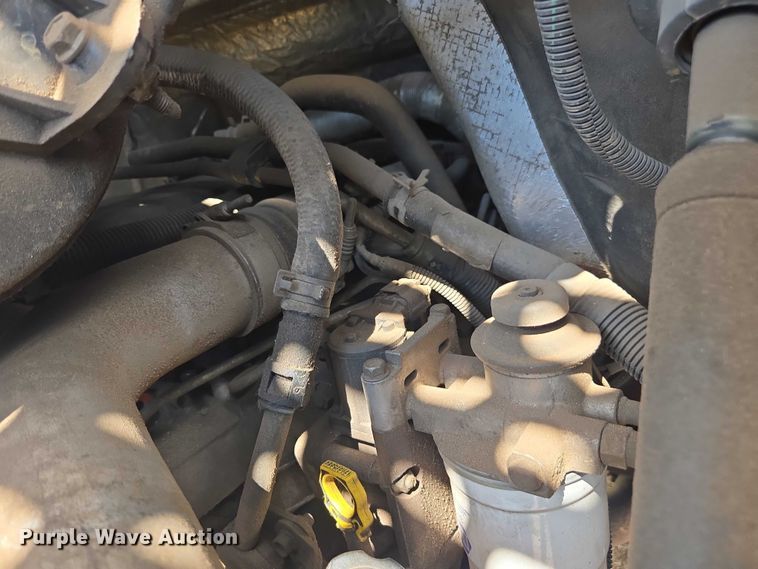 image for item DE2194 2006 GMC C7500 forestry bucket truck