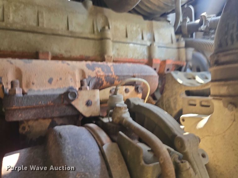 image for item DE2194 2006 GMC C7500 forestry bucket truck