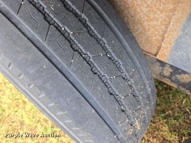 image for item DE2201 2010 Titan tilt deck equipment trailer