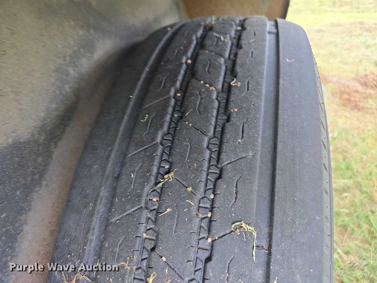 image for item DE2201 2010 Titan tilt deck equipment trailer