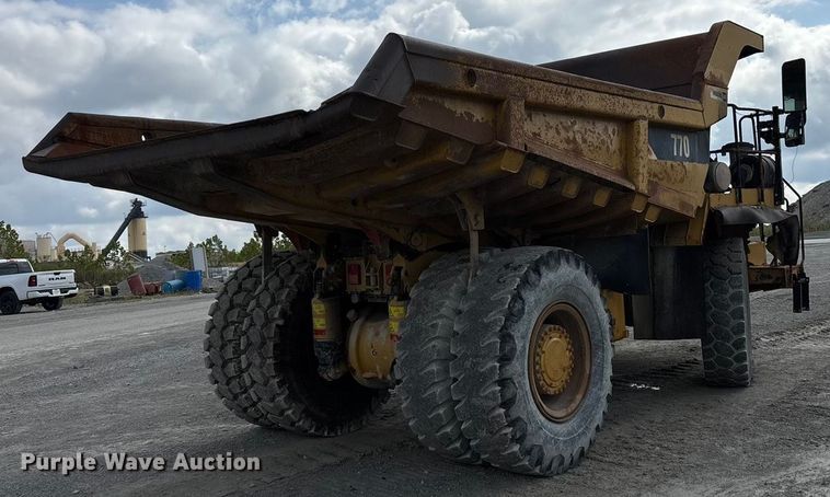 image for item DH8733 2008 Caterpillar 770 haul truck