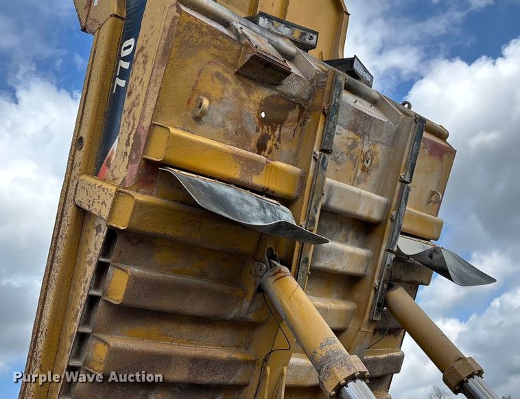 image for item DH8733 2008 Caterpillar 770 haul truck
