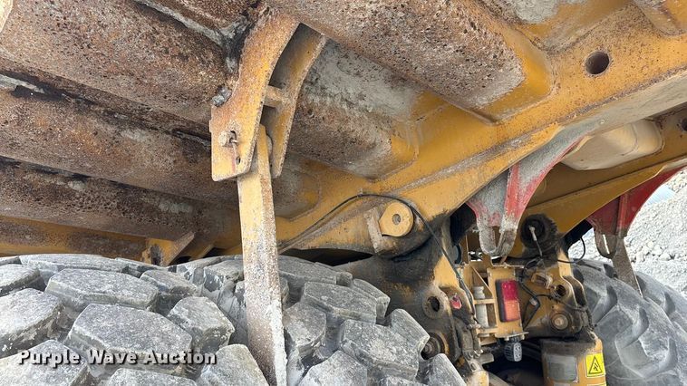 image for item DH8733 2008 Caterpillar 770 haul truck
