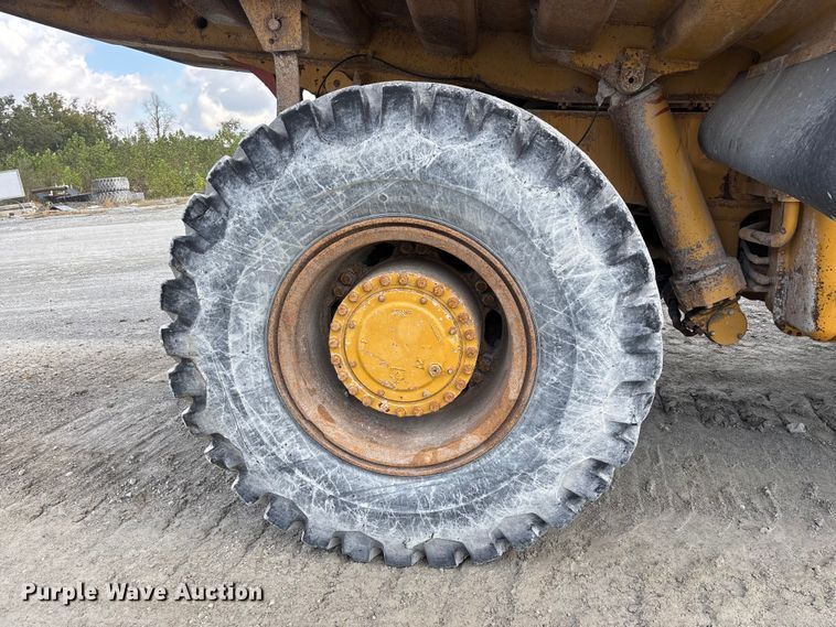 image for item DH8733 2008 Caterpillar 770 haul truck