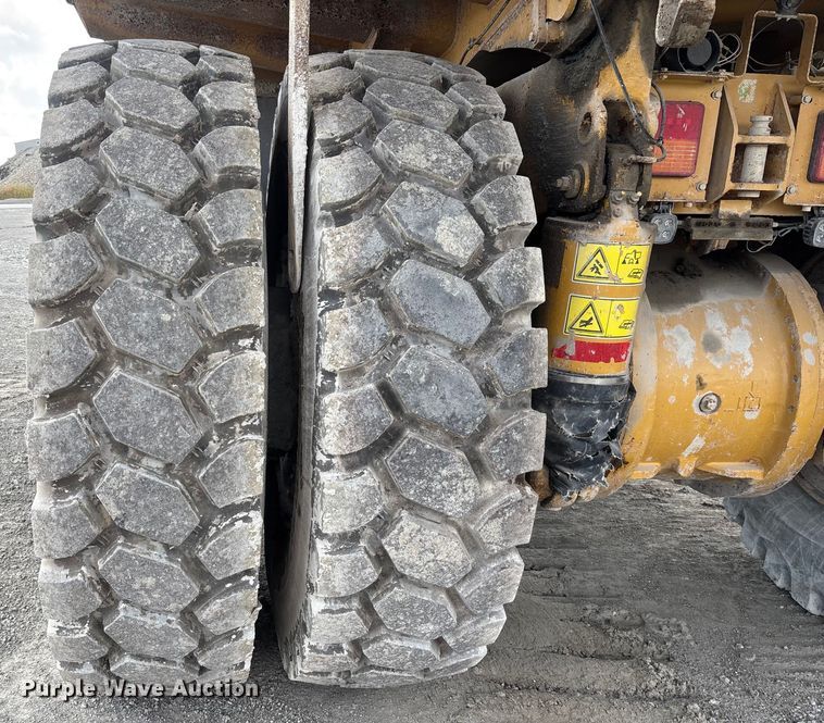 image for item DH8733 2008 Caterpillar 770 haul truck