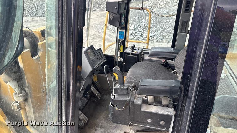 image for item DH8734 2007 Caterpillar 988H wheel loader