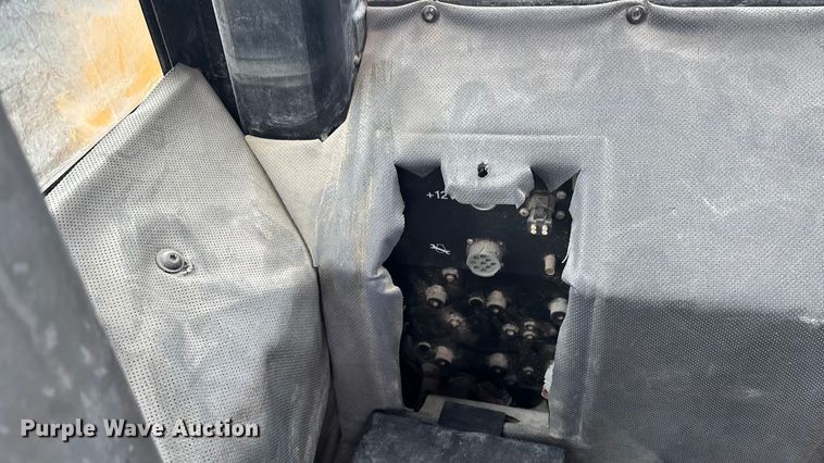 image for item DH8734 2007 Caterpillar 988H wheel loader