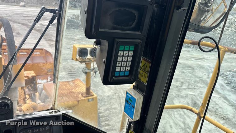 image for item DH8734 2007 Caterpillar 988H wheel loader