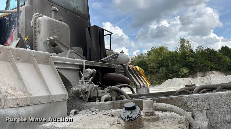 image for item DH8735 2010 Caterpillar 772 haul truck