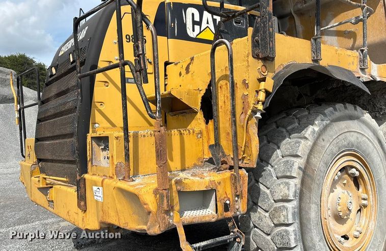 image for item DH8735 2010 Caterpillar 772 haul truck