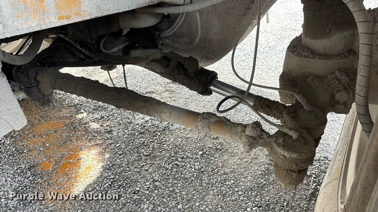 image for item DH8735 2010 Caterpillar 772 haul truck