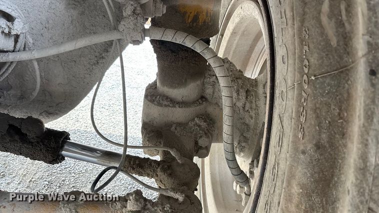 image for item DH8735 2010 Caterpillar 772 haul truck