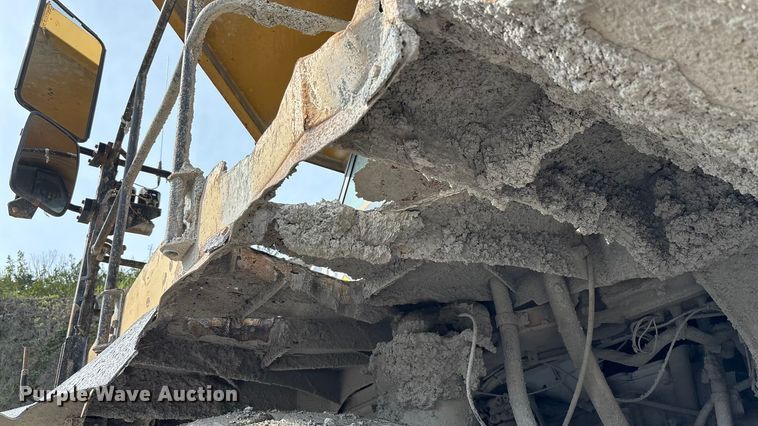 image for item DH8735 2010 Caterpillar 772 haul truck