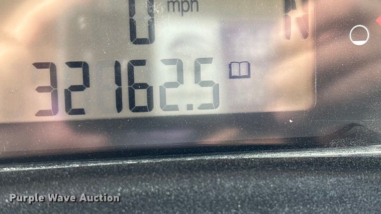 image for item DH8735 2010 Caterpillar 772 haul truck