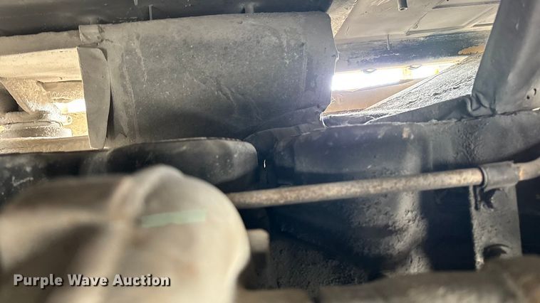 image for item DH8735 2010 Caterpillar 772 haul truck