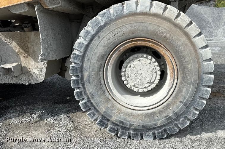 image for item DH8735 2010 Caterpillar 772 haul truck