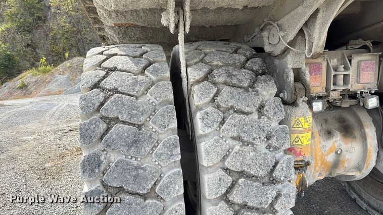 image for item DH8735 2010 Caterpillar 772 haul truck