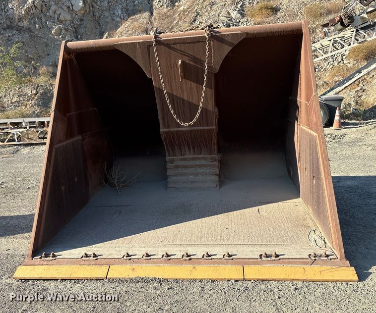 image for item DH8736 Caterpillar 114