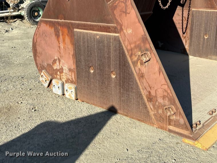 image for item DH8736 Caterpillar 114