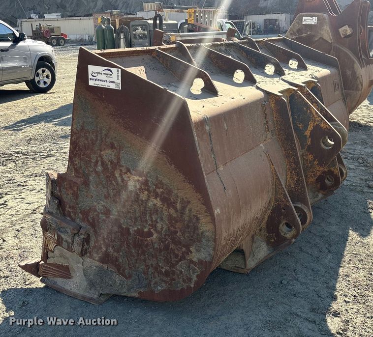 image for item DH8738 112