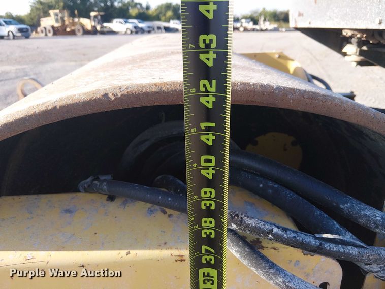 image for item DJ7803 2008 Bomag BW145DH-3 single drum vibratory roller