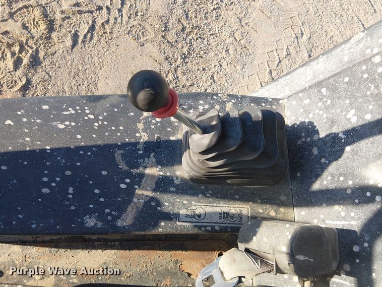 image for item DJ7803 2008 Bomag BW145DH-3 single drum vibratory roller