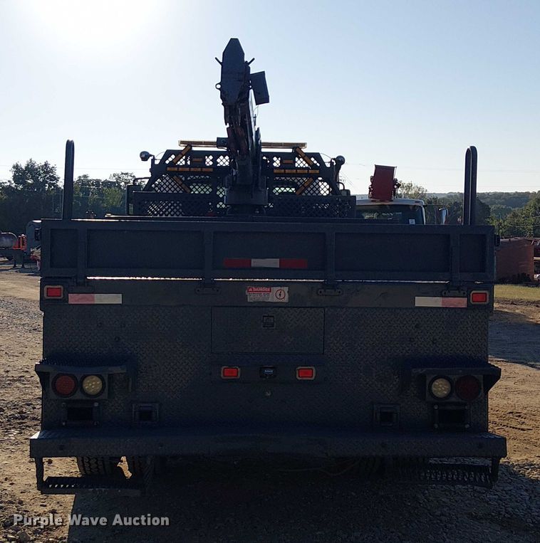 image for item DJ7829 2013 International 4300 crane truck