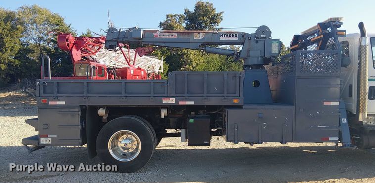 image for item DJ7829 2013 International 4300 crane truck