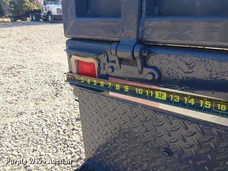 image for item DJ7829 2013 International 4300 crane truck