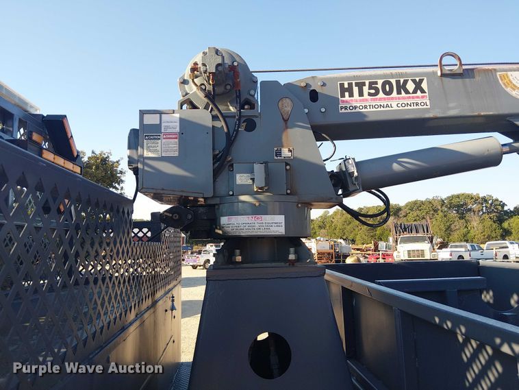 image for item DJ7829 2013 International 4300 crane truck